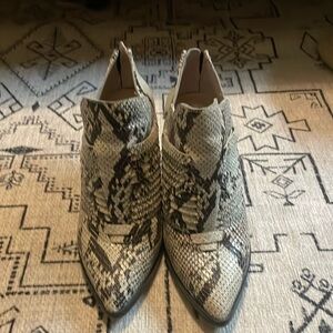 Vince camuto booties. Size 5.5